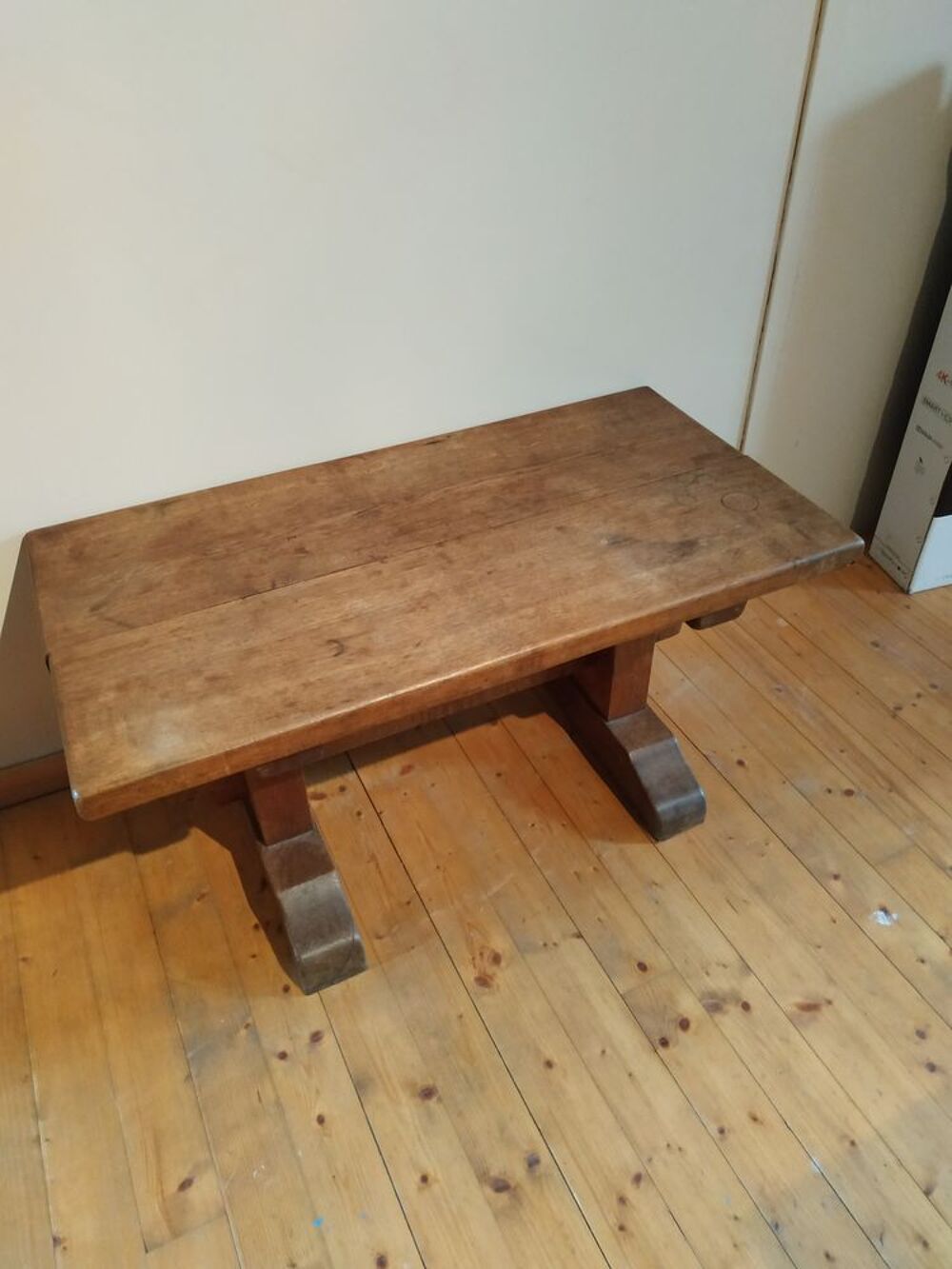 Table basse en bois massif Meubles