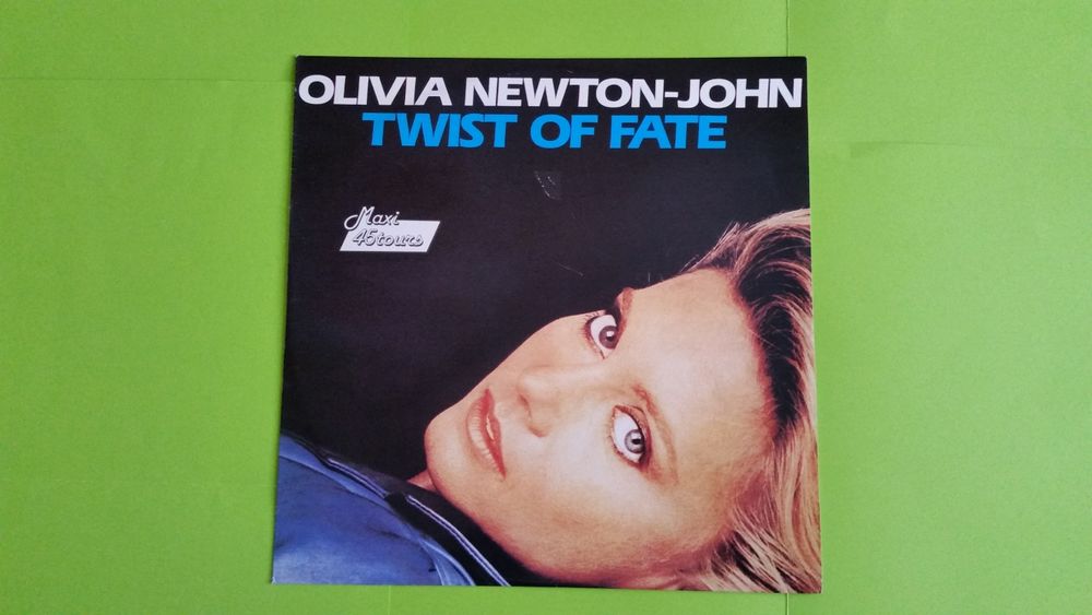 OLIVIA NEWTON-JOHN CD et vinyles