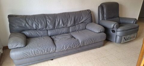Salon en cuir gris en bon tat 400 La Garde (83)