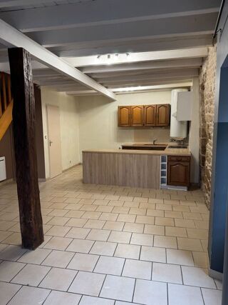  Appartement à louer 4 pièces 97 m²