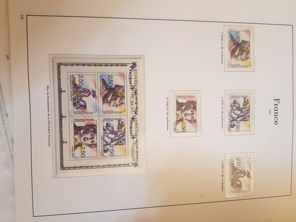 Collection de 10 albums de timbres Photos/Video/TV