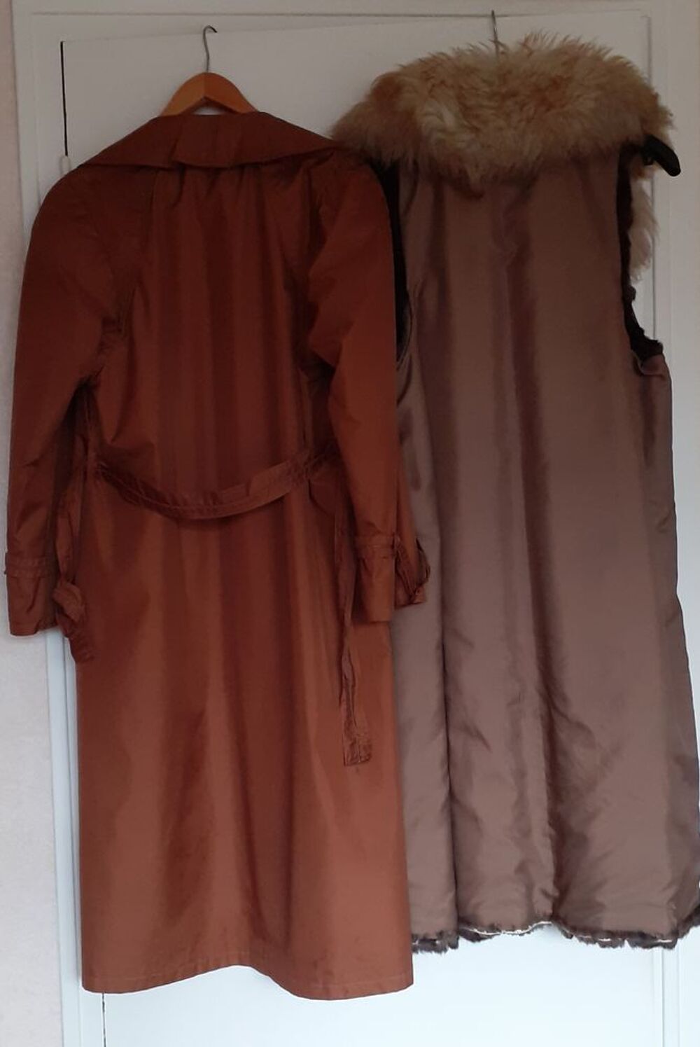 Manteau Imperm&eacute;able avec fourrure lapin amovible Vêtements