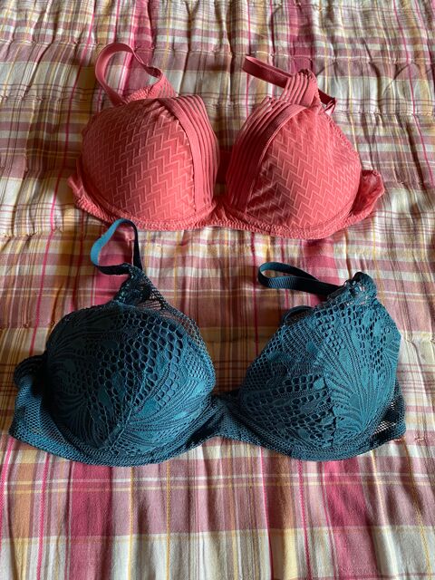 Lot soutien gorge Chantelle 85 C 3 Mittainvilliers (28)