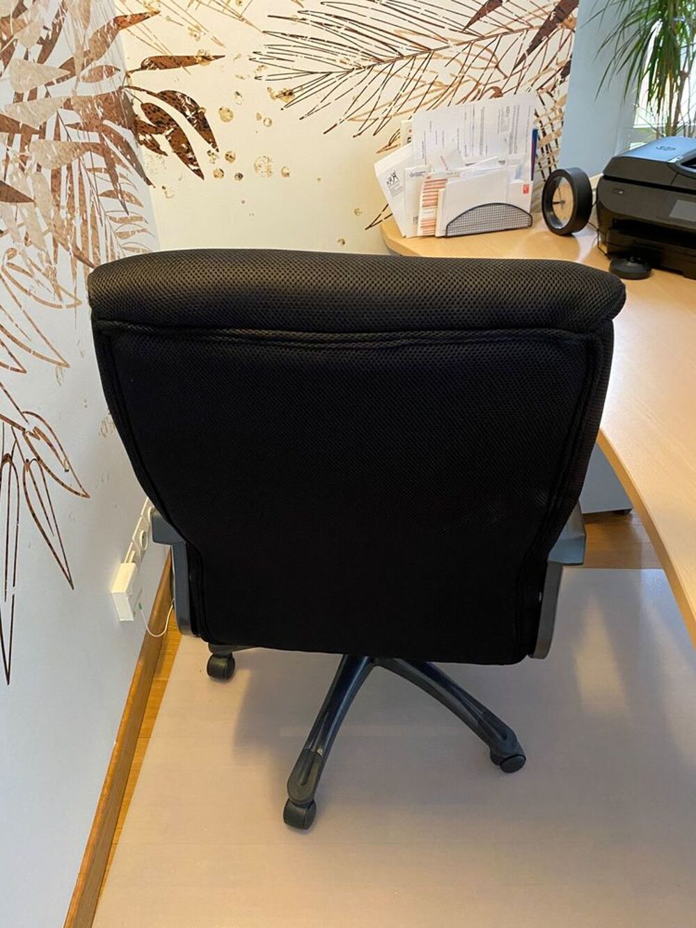 Chaise de bureau ergonomique noir - Dossier haut - R&eacute;glable Meubles