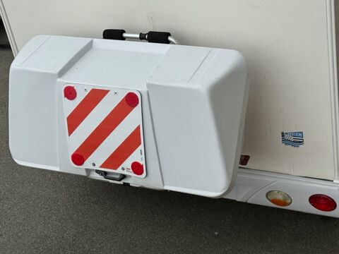 CI Camping car 2006 occasion Cr&eacute;hen 22130