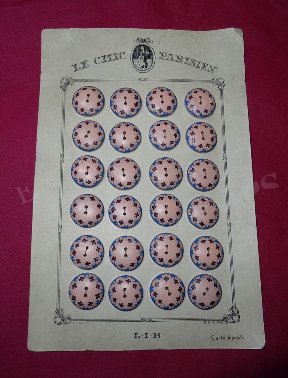 LE CHIC PARISIEN CARTE 24 BOUTONS ROSE 