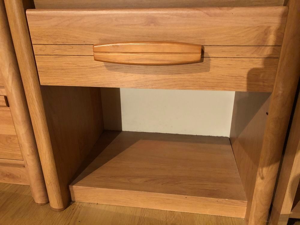 3 lits enfant, chevets assortis Meubles