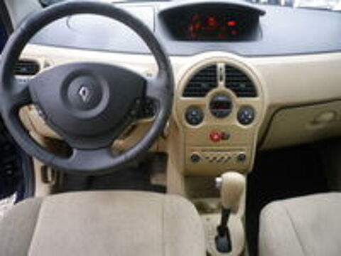 Modus 1.6 16V Confort Pack Clim Dynamique Proactive A 2005 occasion 13400 Aubagne