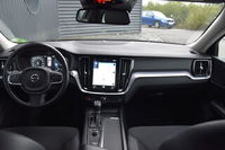 V60 D3 AdBlue 150 ch Geartronic 8 Momentum 2019 occasion 56300 Pontivy