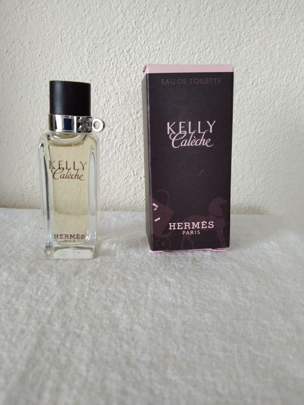 Miniature parfum Kelly Cal&egrave;che 
