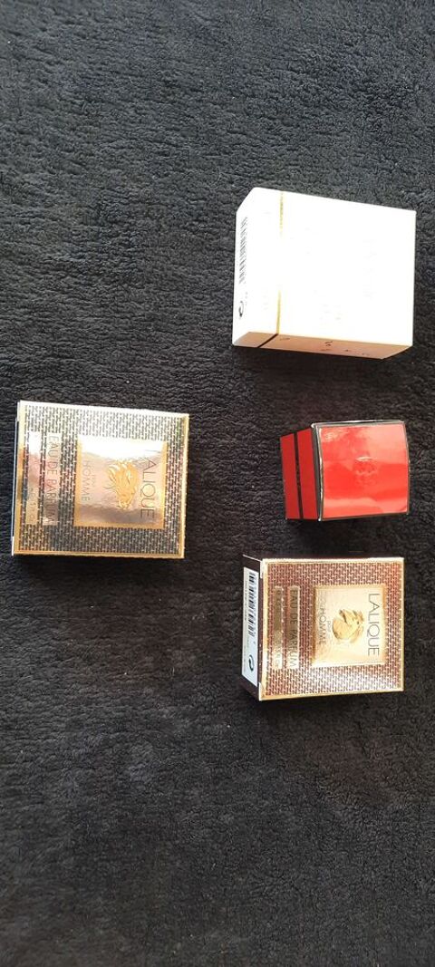 4 miniatures parfum de collection lalique originales neuves  20 Aubagne (13)