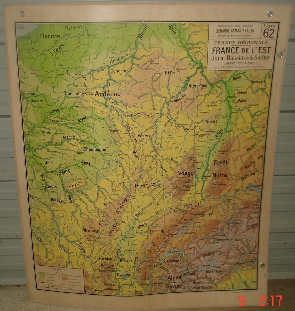 Ancienne carte g&eacute;ographique d'&eacute;cole 