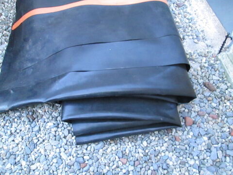 bache  EPDM  5M SUR 7 . neuve 190 Béthune (62)