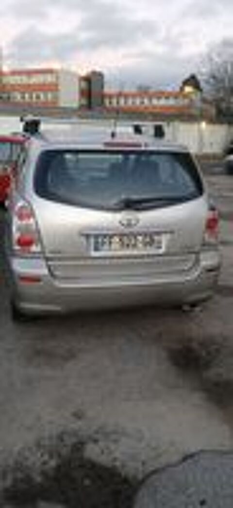 Corolla Verso MC 136 D-4D 7pl FAP Lin&eacute;a Luna 2008 occasion 93600 Aulnay-sous-Bois