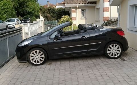 Peugeot 207 cc 1.6 HDi 110ch FAP F&eacute;line