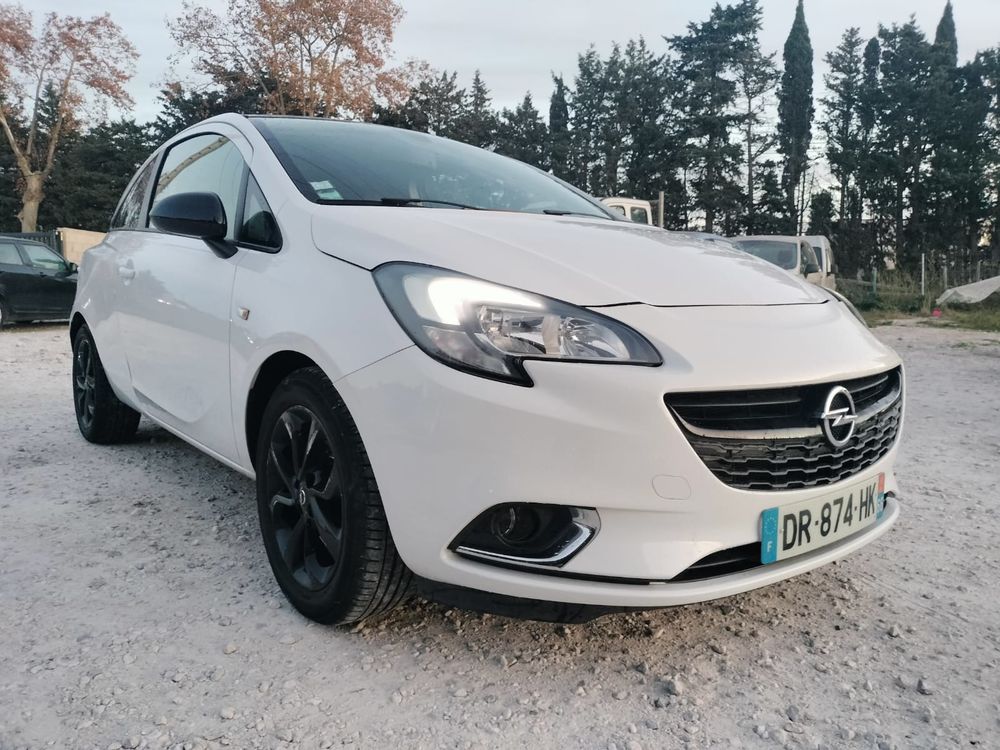 Corsa 1.4 Turbo 100 ch Stop/Start Color Edition 2015 occasion 66000 Perpignan
