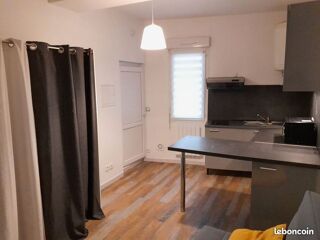  Appartement � louer 1 pi�ce 17 m� Saint-christol