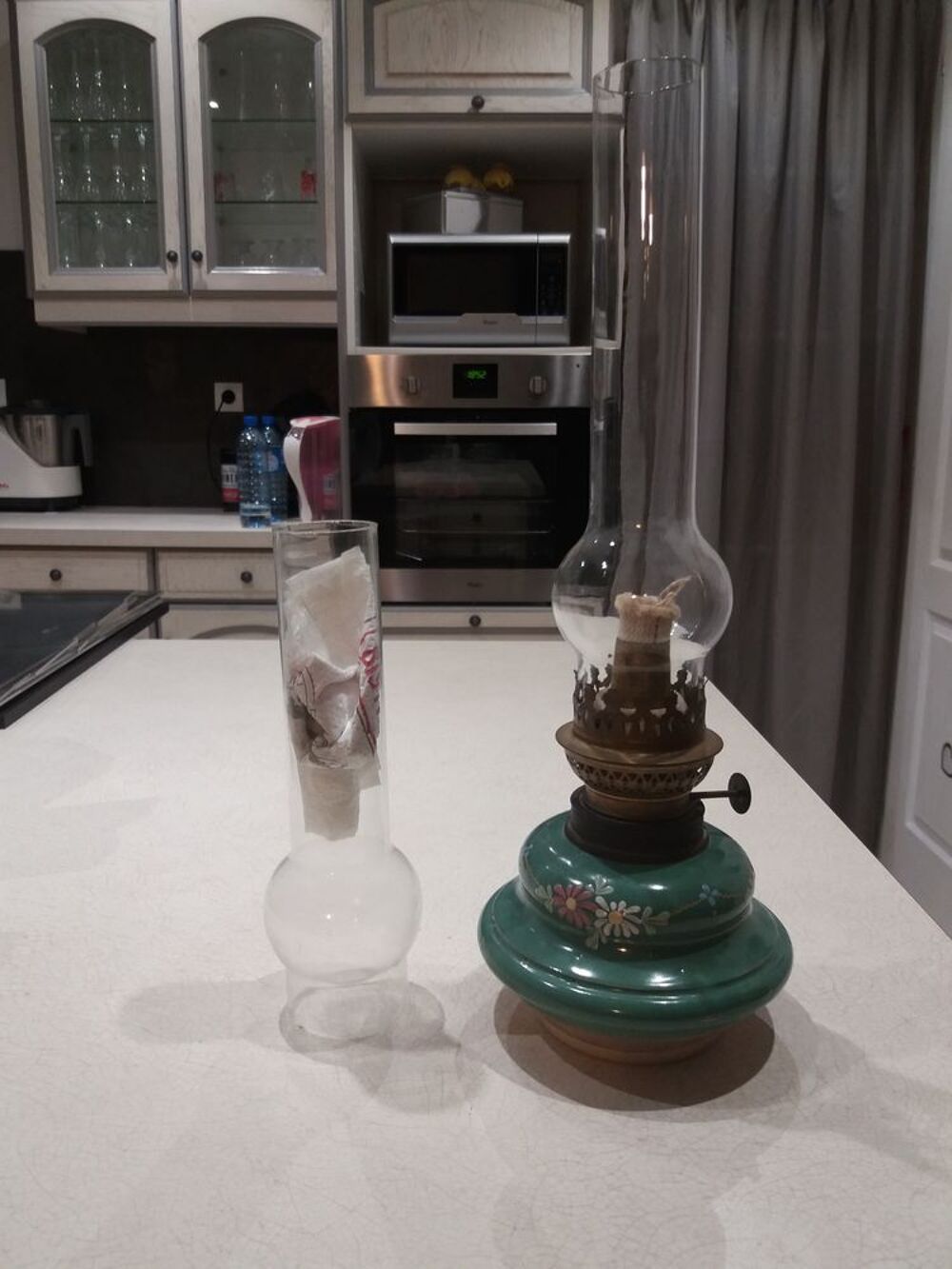 Lustes lampe &agrave; p&eacute;trole Décoration