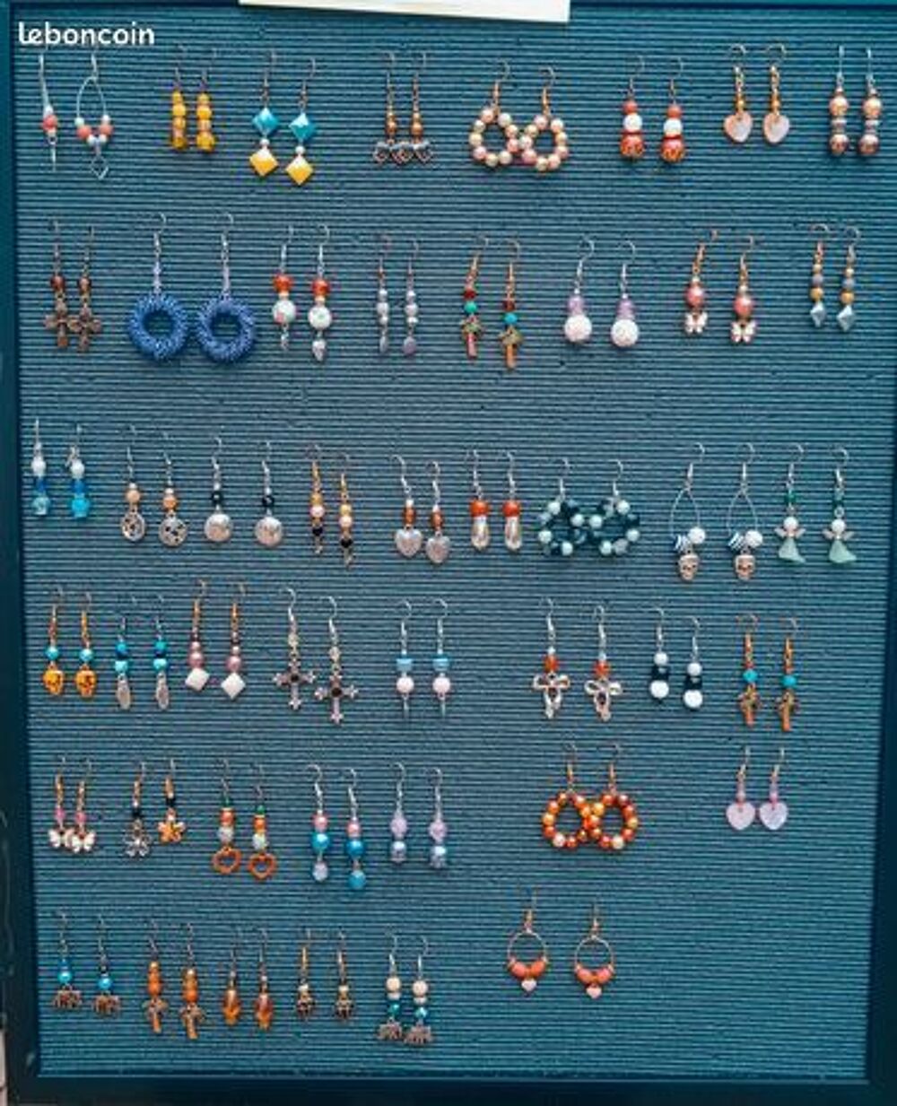 Boucle oreille cr&eacute;ation unique Bijoux et montres