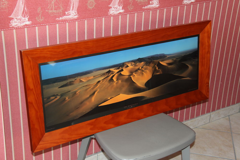 CADRE AVEC AFFICHE DESERT Décoration