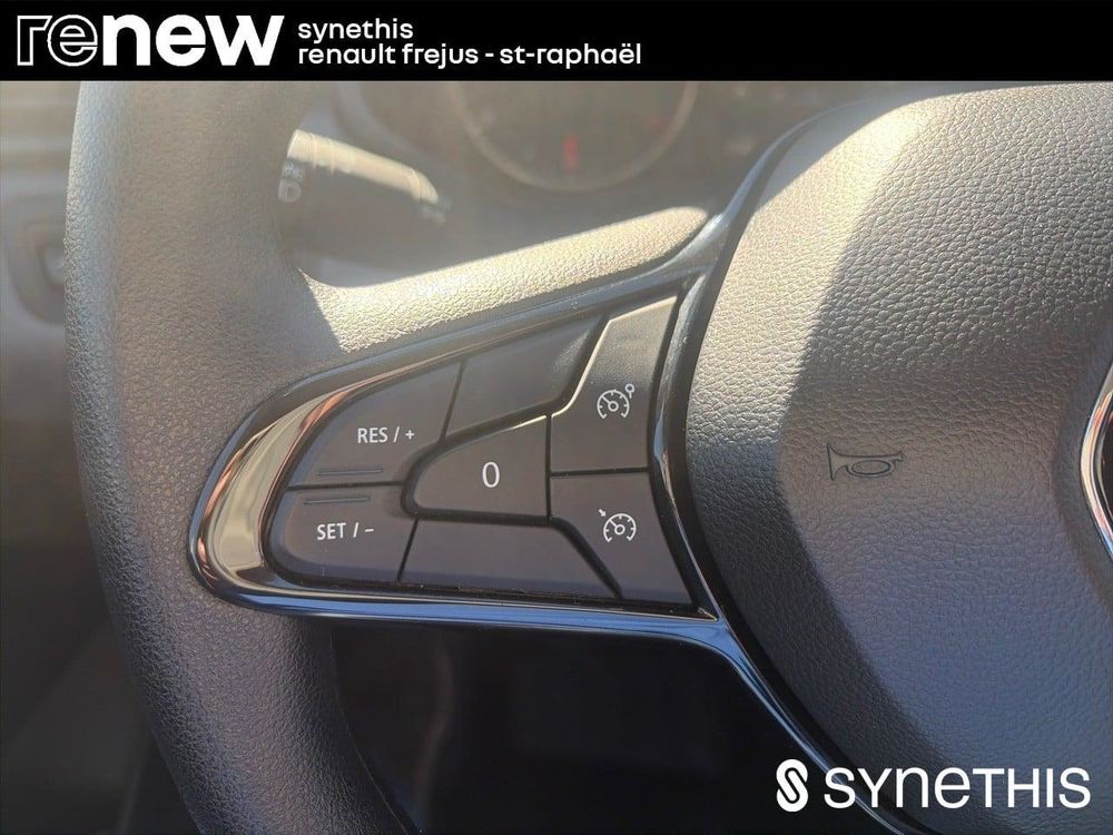 Clio V Clio SCe 65 Authentic 2023 occasion 83600 Fr&eacute;jus
