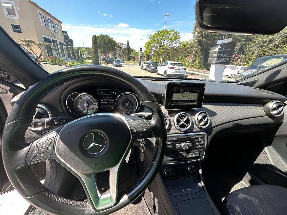 Classe GLA 180 CDI Intuition 7-G DCT A 2015 occasion 83580 Gassin