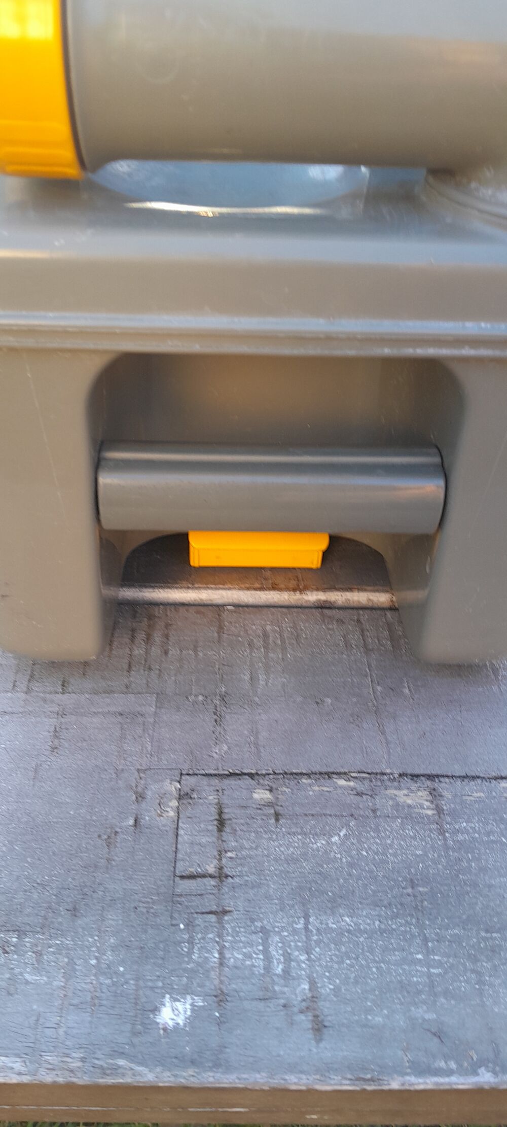 Cassette WC Thedford pour Camping car Bricolage