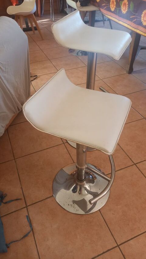 3 Tabourets de bar 55 Salses-le-Ch�teau (66)