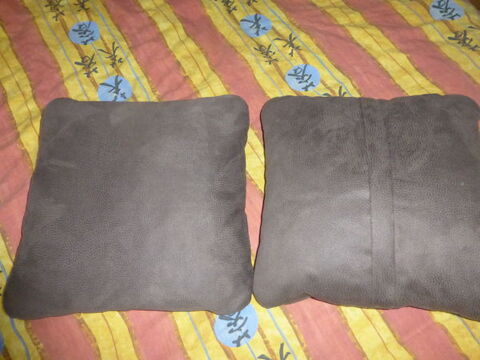 COUSSINS marron NEUFS 10 Doussard (74)