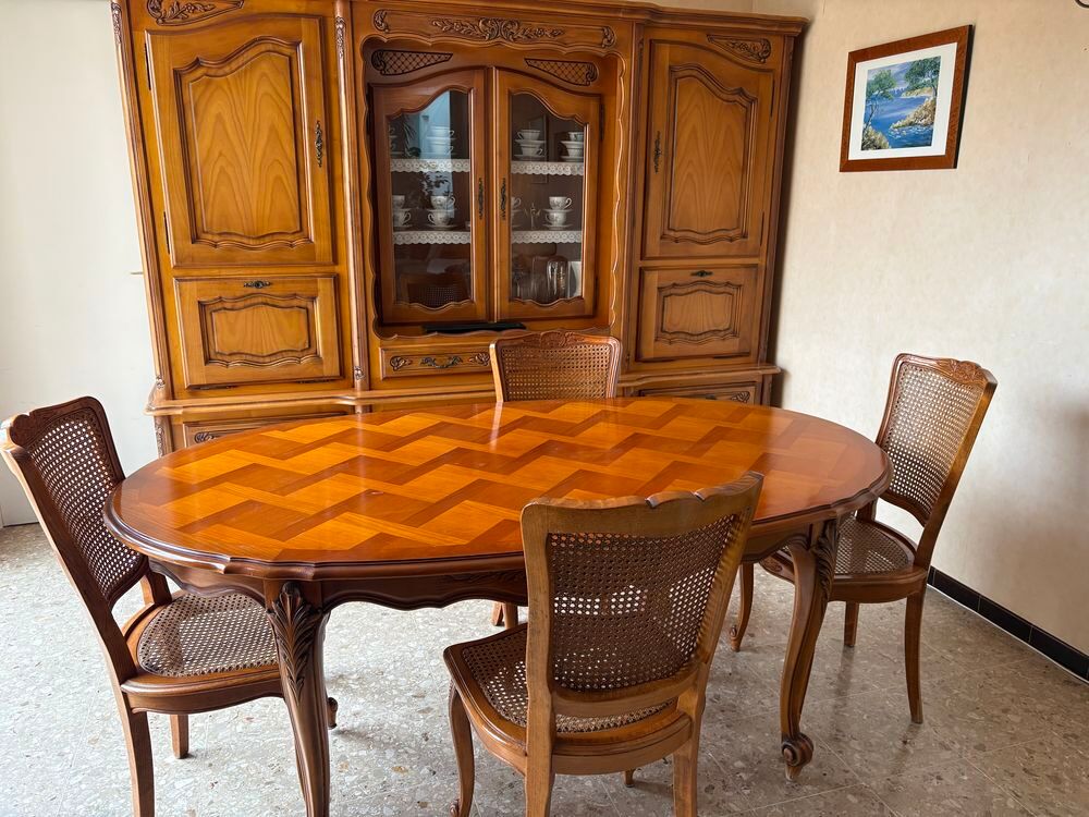 Table et chaise merisier style r&eacute;gence Meubles