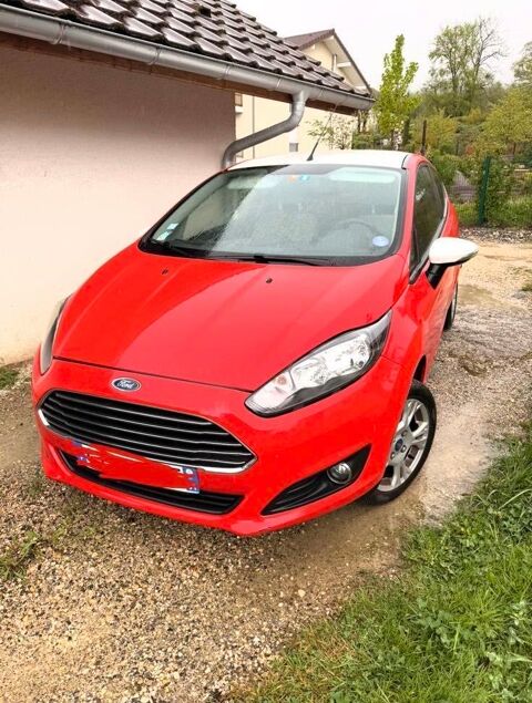 Ford fiesta 1.2 Essence &euro;" 2013 &euro;&quo