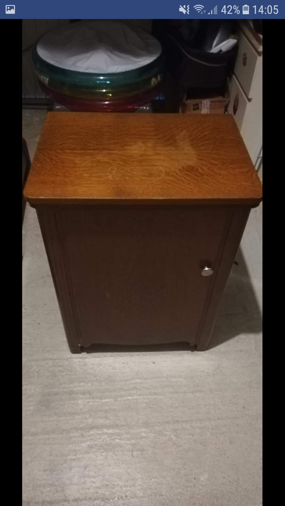  machine a coudre avec son meuble de la marque ATHOS Meubles