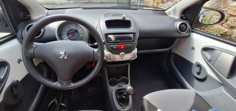 Peugeot 107 1.0e 12V 68ch BLUE LION Trendy 2010 occasion Brest 29200