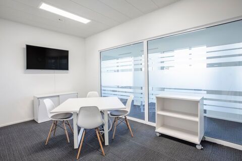 Espace de bureau ouvert tout compris pour vous-même et votre équipe à Aubervilliers, Pop Square 2379 93300 Aubervilliers