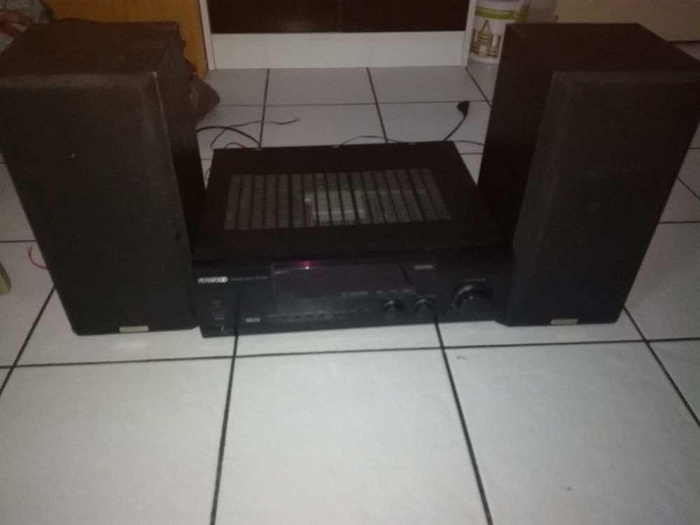amplificateur kenwood 2 enceintes Audio et hifi