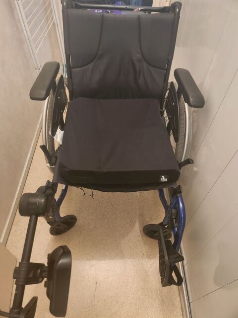 Fauteuil roulant manuelle occation 0 21240 Talant