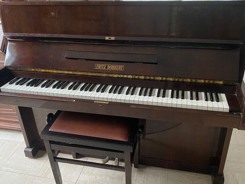 Piano droit Fritz Dobbert Instruments de musique
