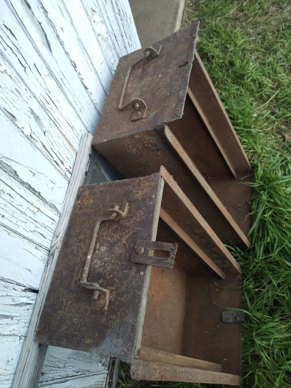 deux tiroirs en fer ancien industriel vintage Dcoration
