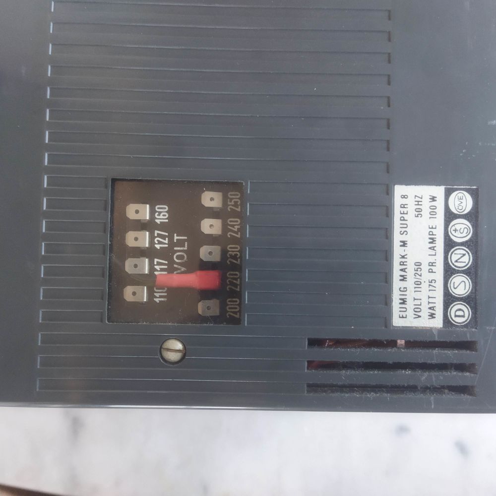 Projecteur Eumig Mark M Super 8 Photos/Video/TV