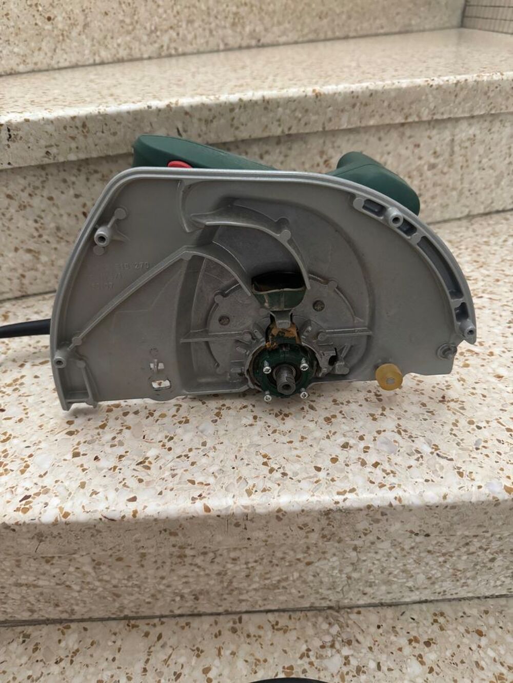 SCIE CIRCULAIRE BOSCH PKS 66 Bricolage