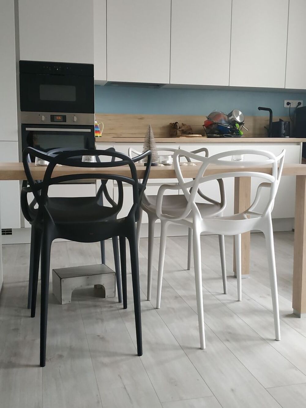 4 chaises design Masters Meubles