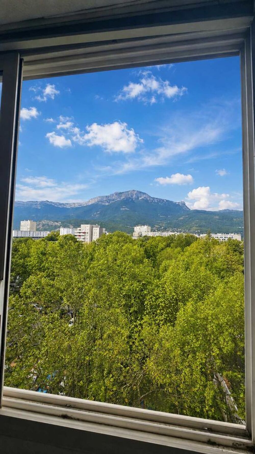 Vente Appartement T4 transformé en T3 €