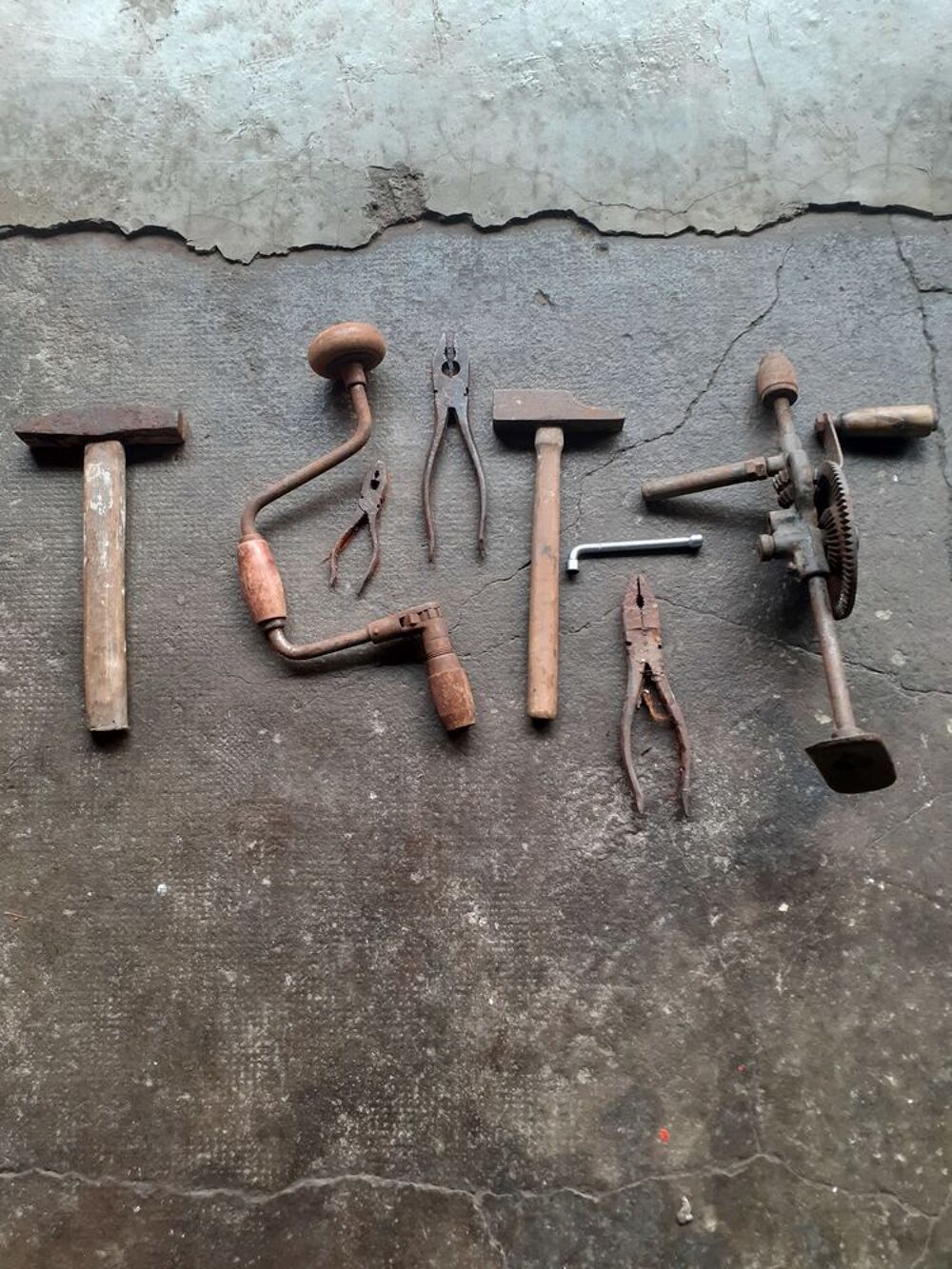 outillage ancien Bricolage