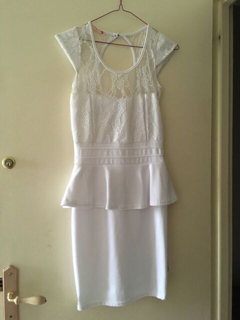 Robes 10 Lorrez-le-Bocage-Pr�aux (77)