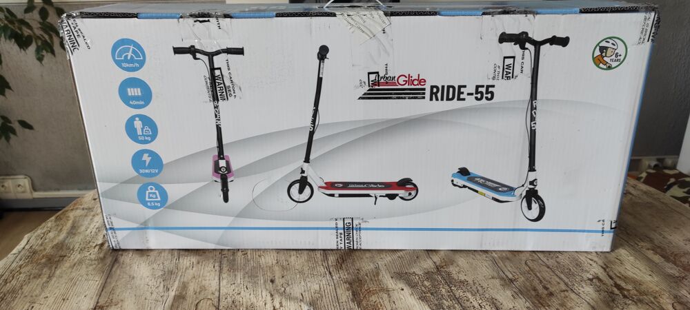 Trottinette &eacute;lectrique enfant Jeux / jouets