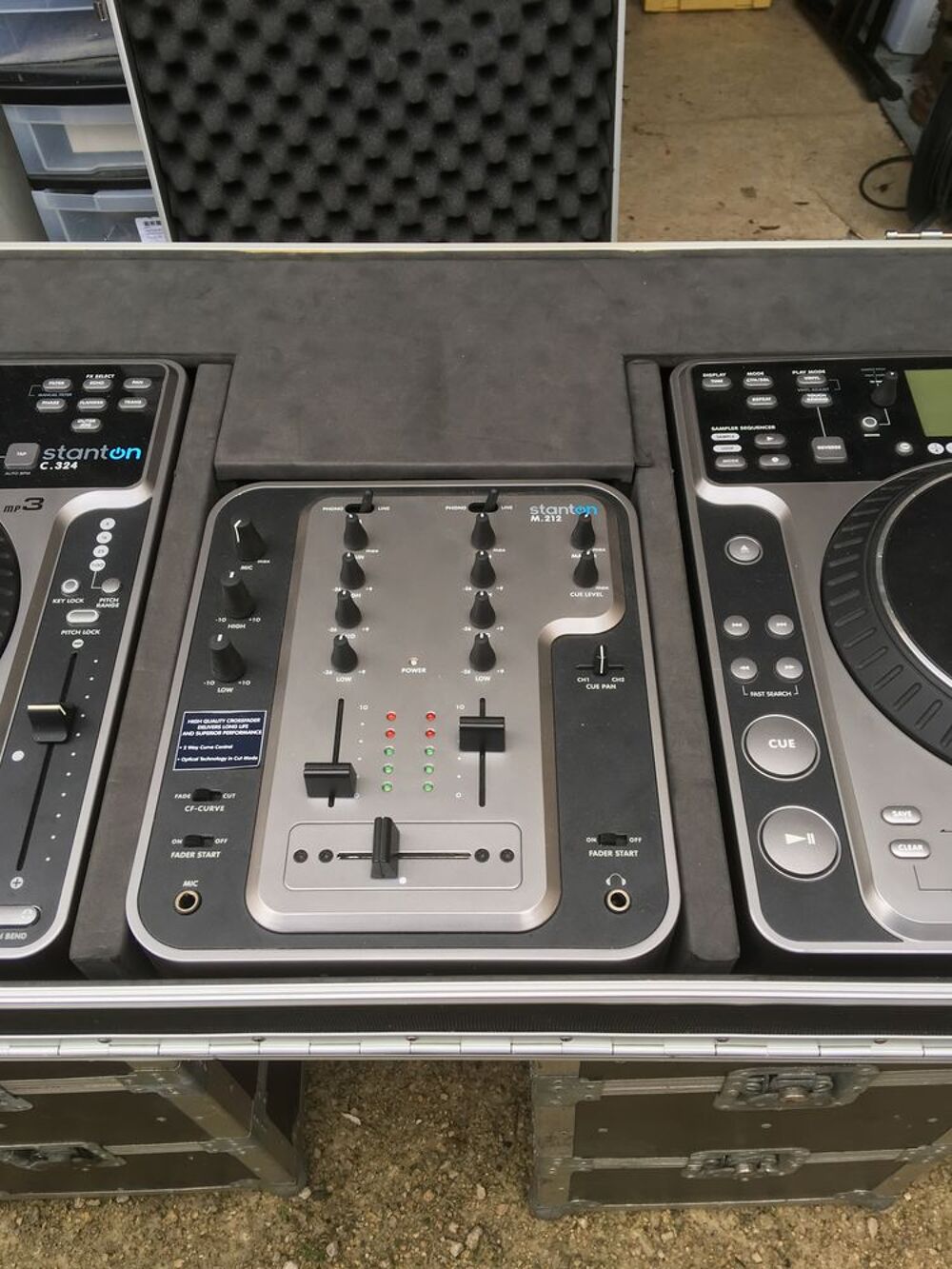 r&eacute;gie DJ Stanton C 324 Audio et hifi