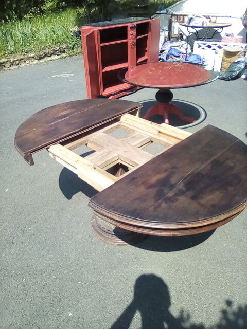 Table de salon ou bureau 255 Le P�chereau (36)