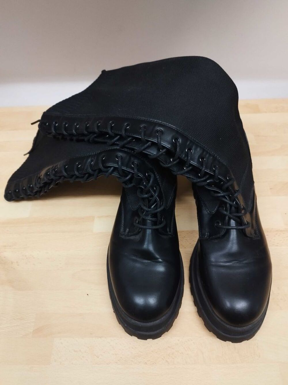 Bottine &agrave; lacet 
lady glory pointure 40 Chaussures