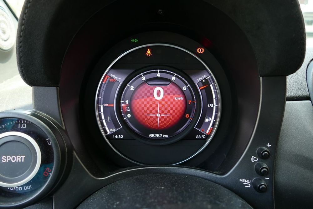 595 C 1.4 Turbo 16V T-Jet 180 ch BVM5 Competizione 2018 occasion 13600 La Ciotat