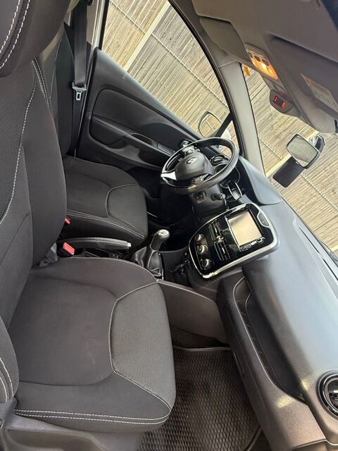 Renault clio iv estate clio 4 estate 0.9tce 90 1 er main